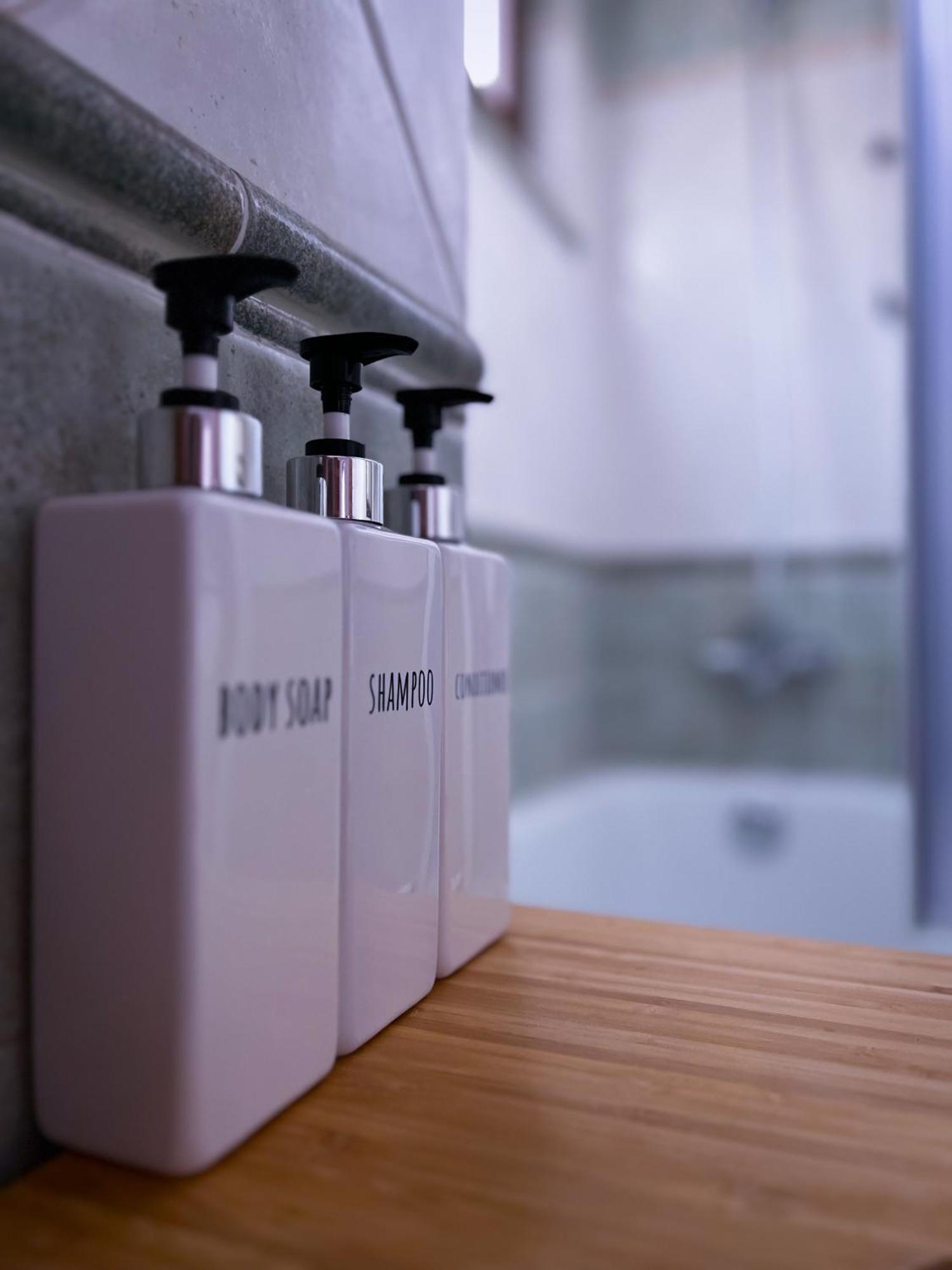 Ca' Vittoria Urban Lodge 阿尔巴 外观 照片