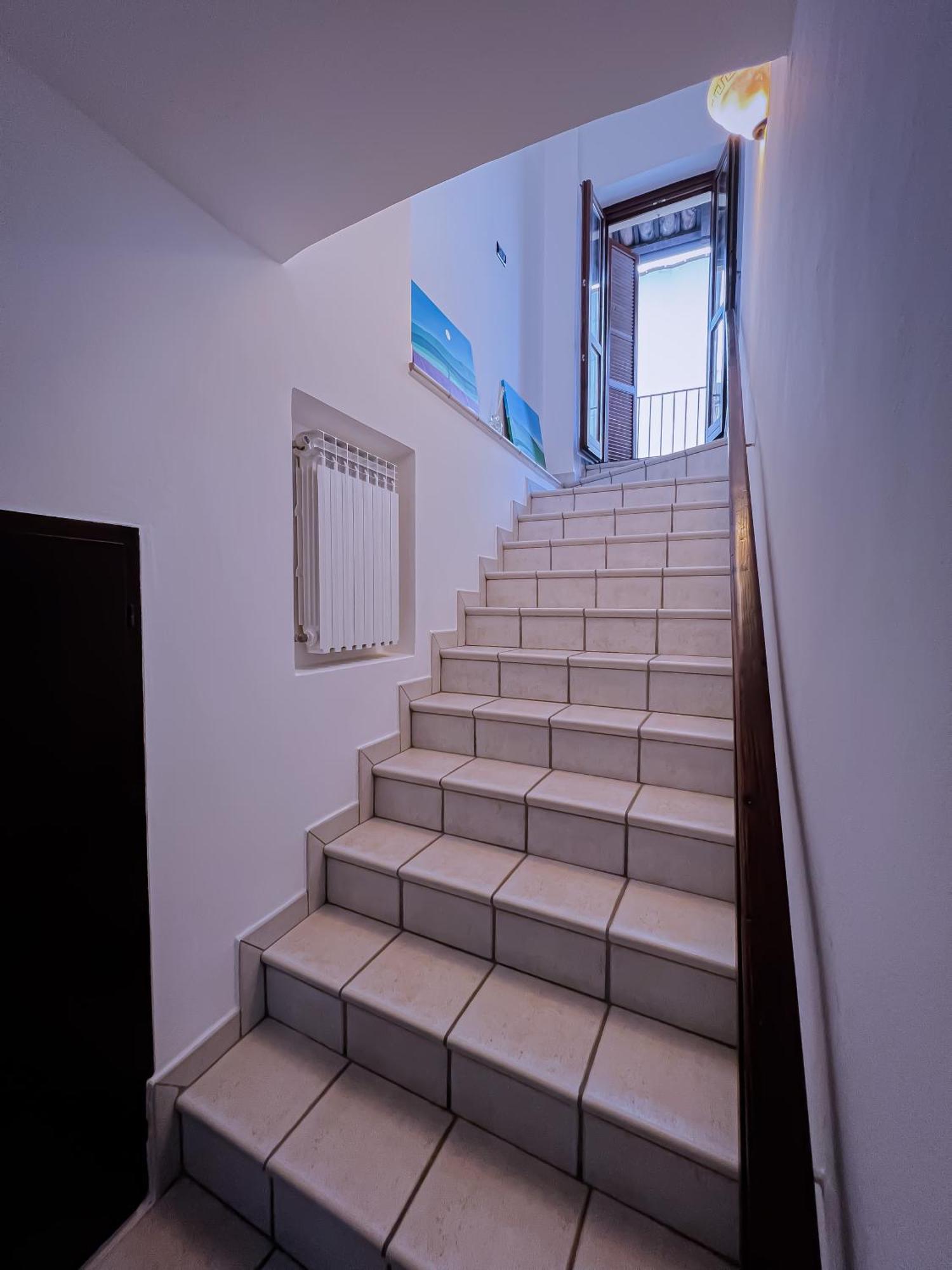 Ca' Vittoria Urban Lodge 阿尔巴 外观 照片